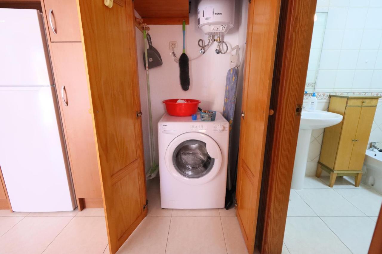 1 Bedroom Apartment In The Center Of קלטה דה פוסטה מראה חיצוני תמונה